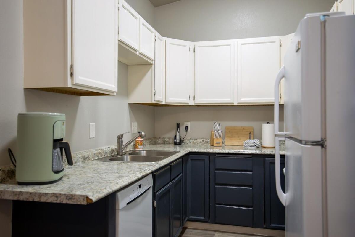 Stylish1 Bed 1 Bath Apartment أنكوراج المظهر الخارجي الصورة